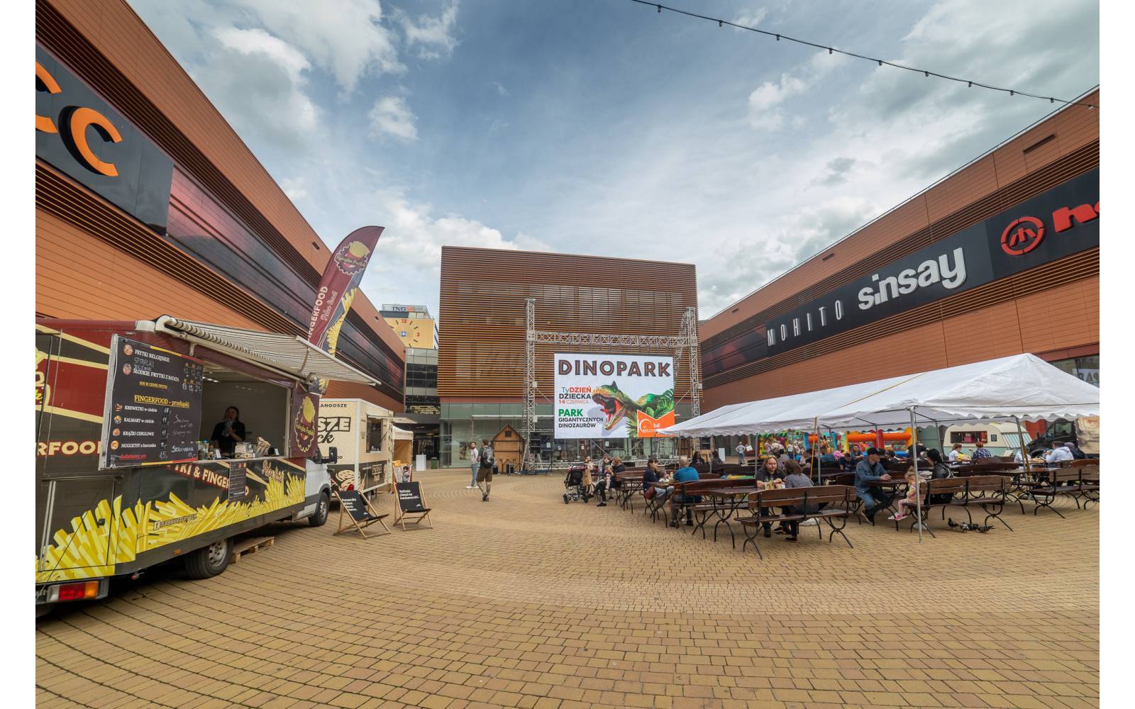 FoodPark Millenium Hall  II - 1