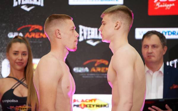 Oficjalna Ceremonia Ważenia zadowdników Knockout Boxing Night 27 - 19