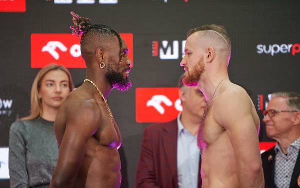 Oficjalna Ceremonia Ważenia zadowdników Knockout Boxing Night 27 - 42