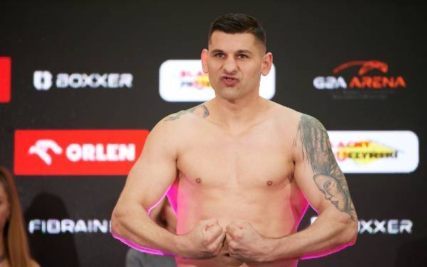 Oficjalna Ceremonia Ważenia zadowdników Knockout Boxing Night 27 - 44