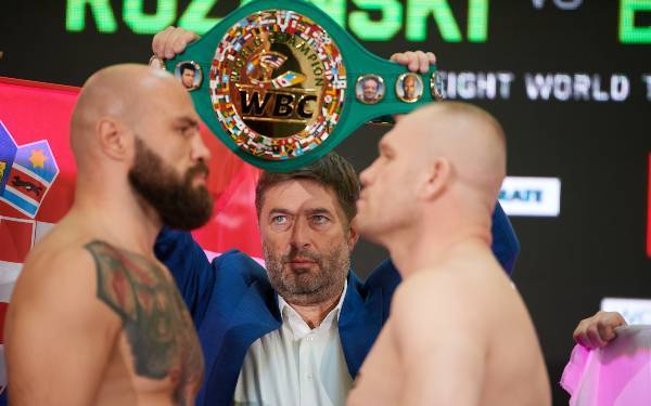 Oficjalna Ceremonia Ważenia zadowdników Knockout Boxing Night 27 - 93
