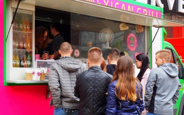 Food Truck Stars Tour - 23